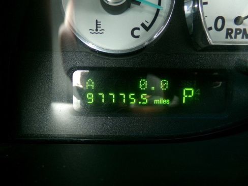 Used 2005 Ford Thunderbird Deluxe image 15