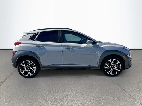Used 2023 Hyundai Kona Limited image 8