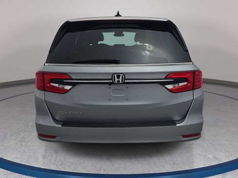 Certified 2024 Honda Odyssey EX-L image 6