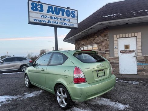 Used 2009 Hyundai Accent SE w/ Premium Equipment Pkg 4 image 4