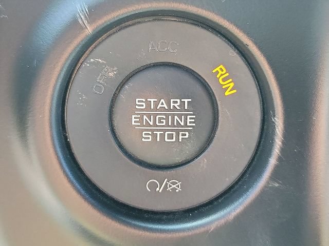 Used 2021 Jeep Gladiator Mojave w/ Safety Group AWD/4WD image 16