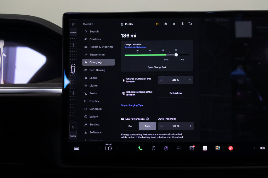 Used 2021 Tesla Model S Plaid AWD/4WD image 26