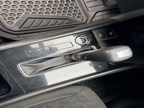 Used 2021 Nissan Kicks SV image 31