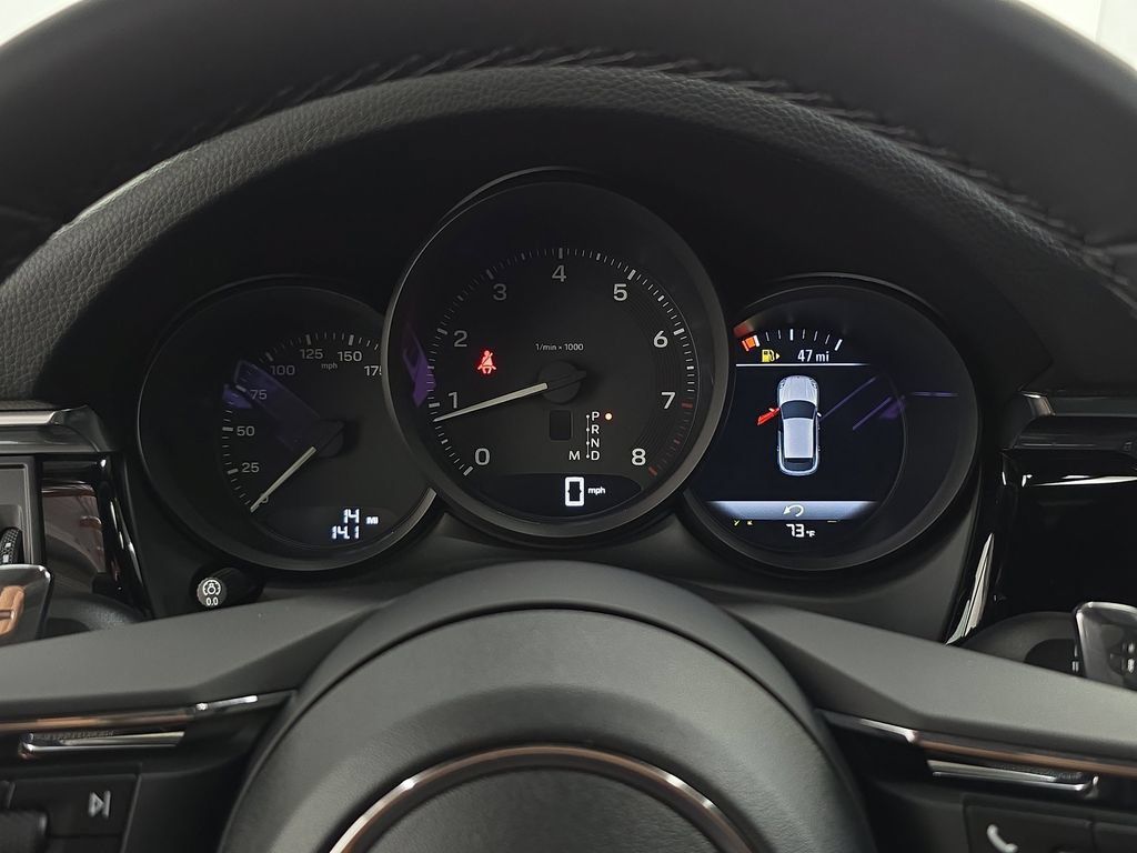 Certified 2026 Porsche Macan AWD/4WD image 15