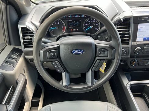Used 2022 Ford F250 XLT w/ Black Appearance Package AWD/4WD image 38