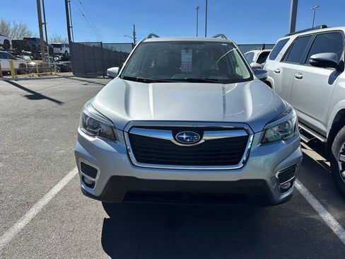 Used 2020 Subaru Forester Limited w/ Popular Package #3 image 2