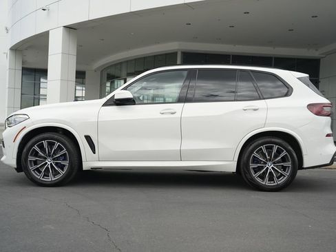 Used 2021 BMW X5 M50i w/ Executive Package AWD/4WD image 2