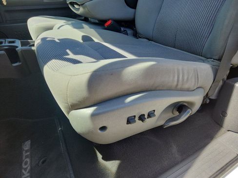 Used 2009 Dodge Dakota Big Horn w/ Extra Security Group RWD image 15