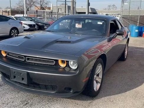 Used 2023 Dodge Challenger SXT image 24