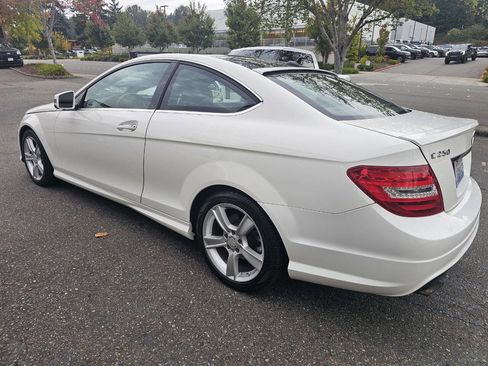 Used 2014 Mercedes-Benz C 250 Coupe image 3