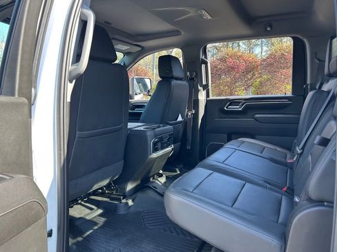 Used 2024 Chevrolet Silverado 2500 LTZ w/ LTZ Premium Package image 50