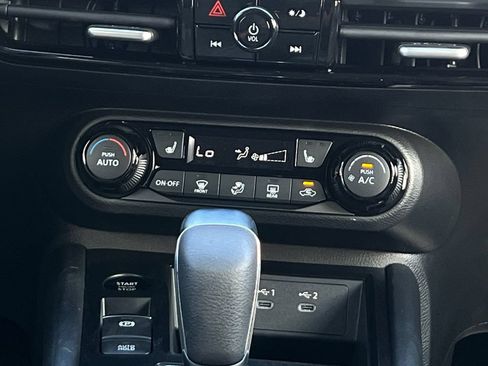 New 2026 Nissan Kicks SV w/ Cold Weather Package FWD image 5