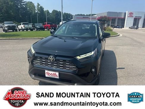 Used 2022 Toyota RAV4 Limited w/ Limited Grade Weather Package AWD/4WD image 7