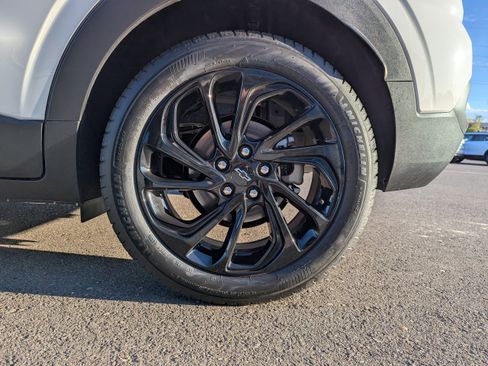 New 2027 Chevrolet Bolt RS FWD image 41