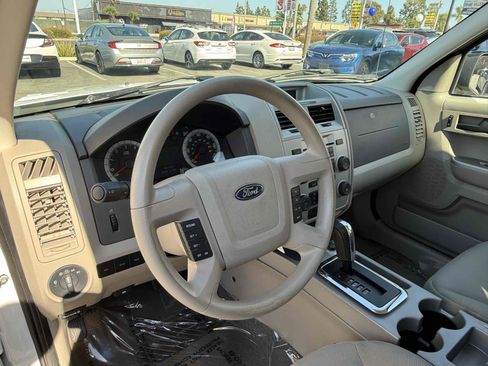 Used 2008 Ford Escape 2WD Hybrid image 55