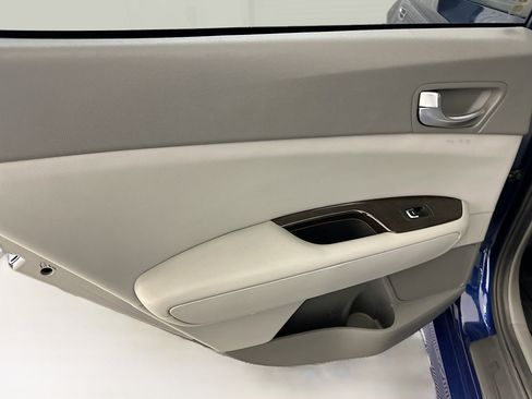 Used 2017 Kia Optima EX w/ Premium Package image 28