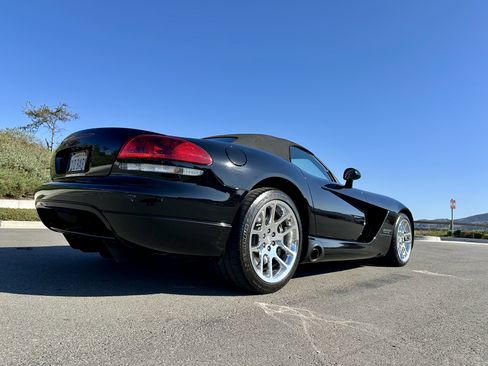 Used 2003 Dodge Viper SRT-10 image 29