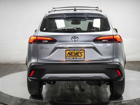 New 2025 Toyota Corolla Cross XLE image 3