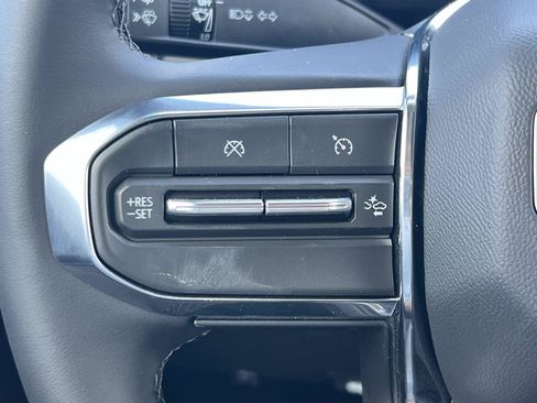 New 2026 GMC Canyon Elevation RWD image 13