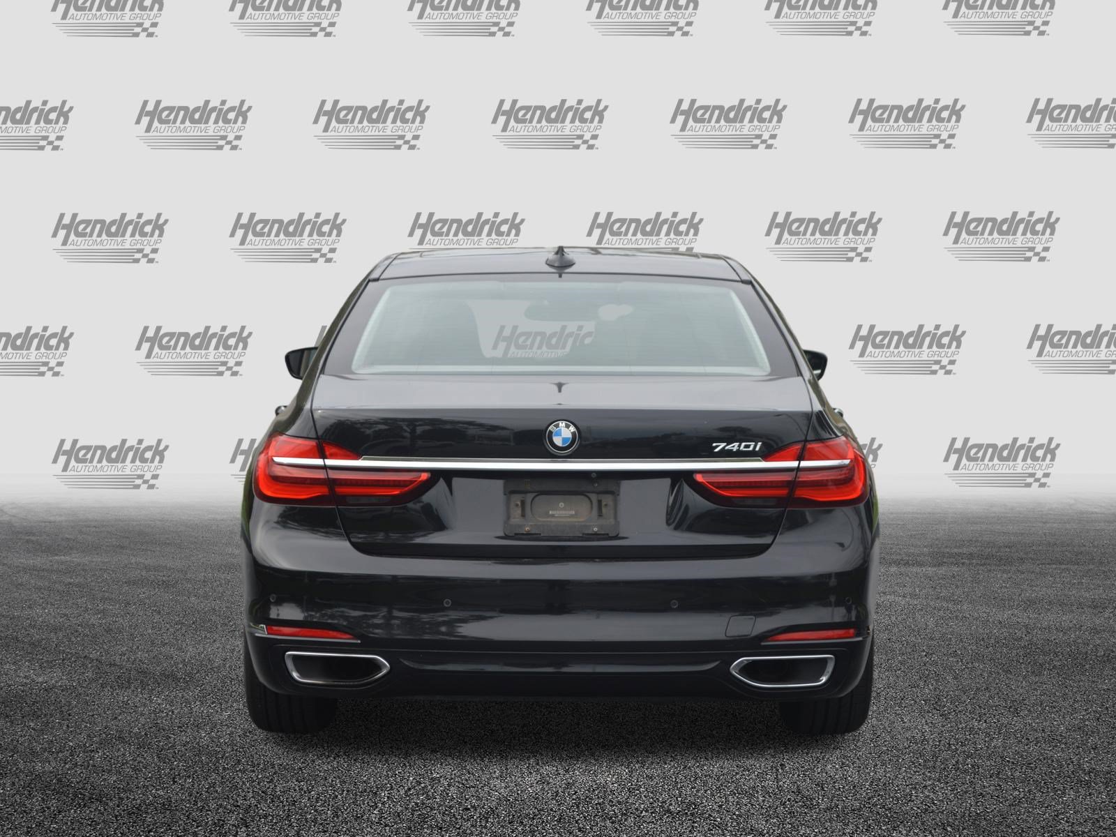 Used 2017 BMW 740i RWD image 7