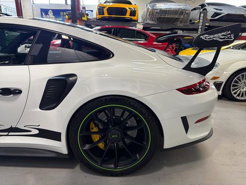 Used 2019 Porsche 911 GT3 RS RWD image 15