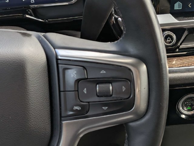 Used 2023 Chevrolet Silverado 1500 LT AWD/4WD image 23
