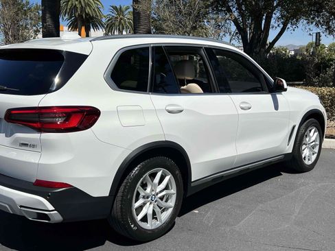 Used 2019 BMW X5 xDrive40i w/ Convenience Package AWD/4WD image 59