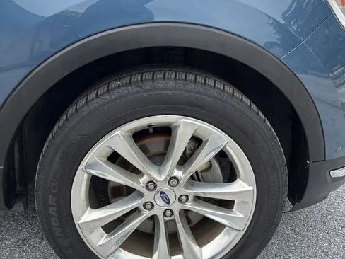 Used 2018 Ford Explorer Limited w/ Equipment Group 301A AWD/4WD image 18