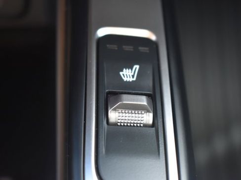 Used 2024 Kia Sorento EX image 30