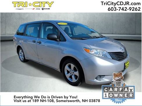 Used 2017 Toyota Sienna L image 7