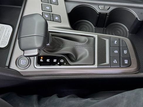 New 2026 Kia Sportage SX AWD/4WD image 19