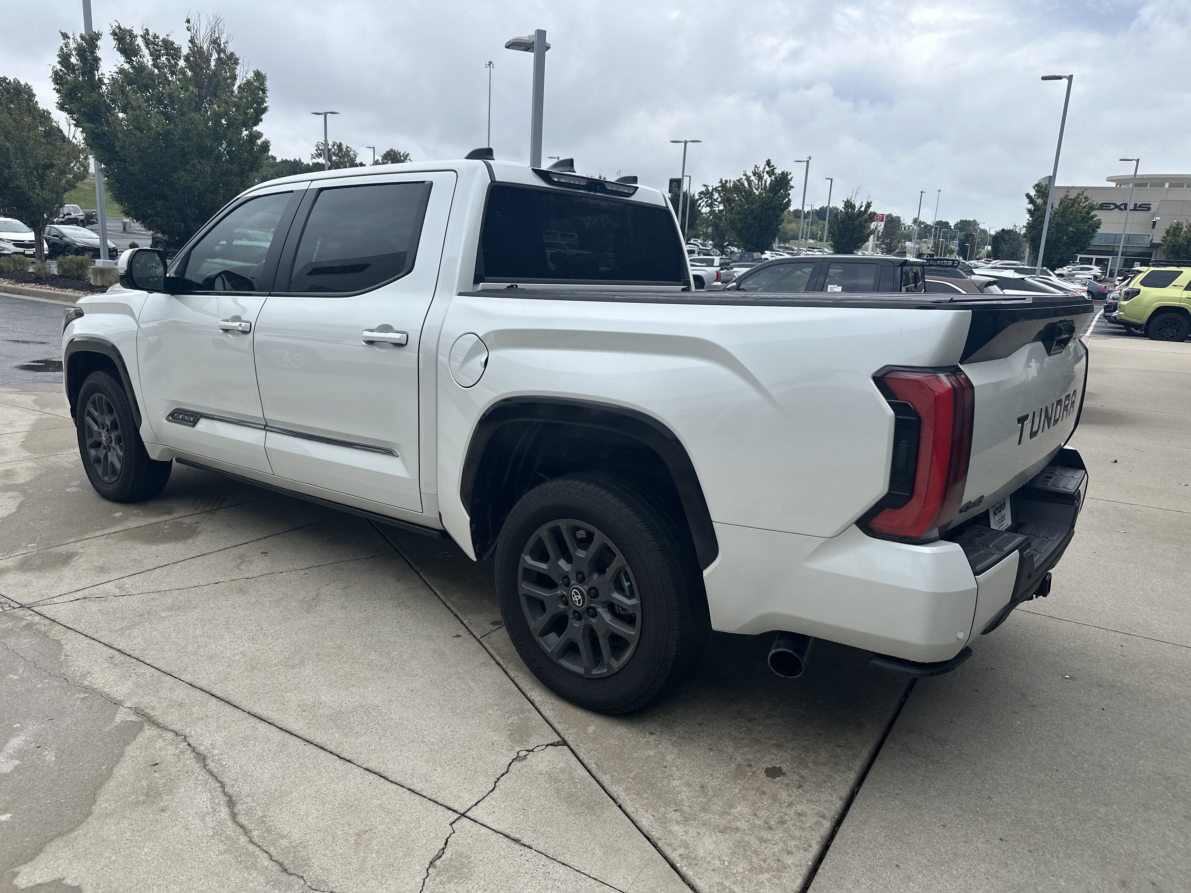 Used 2026 Toyota Tundra Platinum AWD/4WD image 7