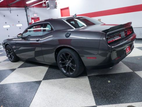 Used 2021 Dodge Challenger R/T Scat Pack RWD image 6