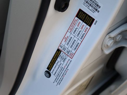 Used 2019 Nissan Murano SV FWD image 29
