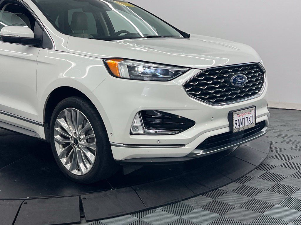 Used 2022 Ford Edge Titanium w/ Equipment Group 301A AWD/4WD image 5