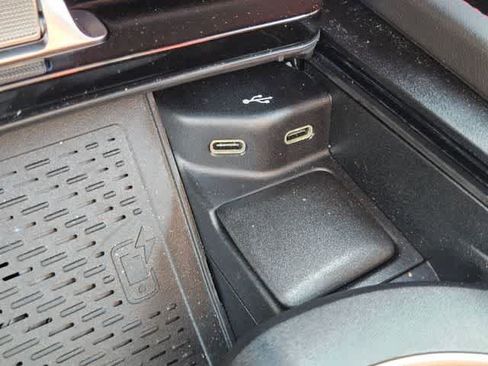 Used 2024 Mercedes-Benz GLE 63 AMG S image 33