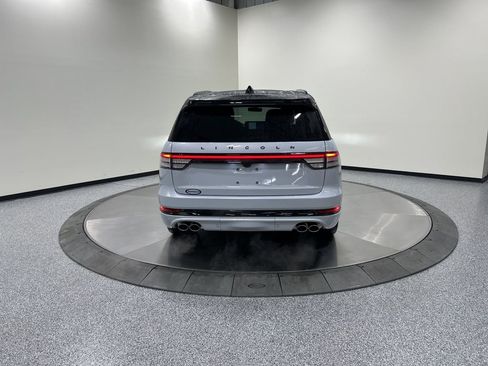 Certified 2025 Lincoln Aviator Black Label w/ Black Label Special Edition image 7