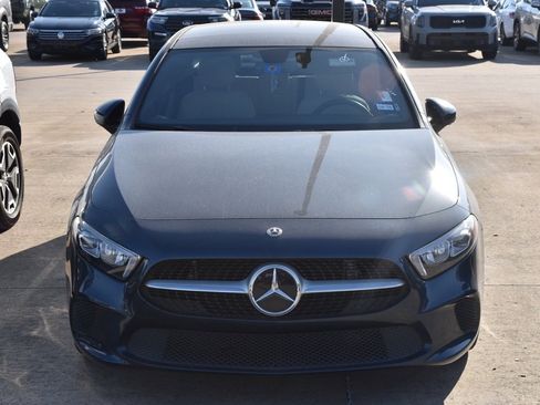 Used 2022 Mercedes-Benz A 220 image 3