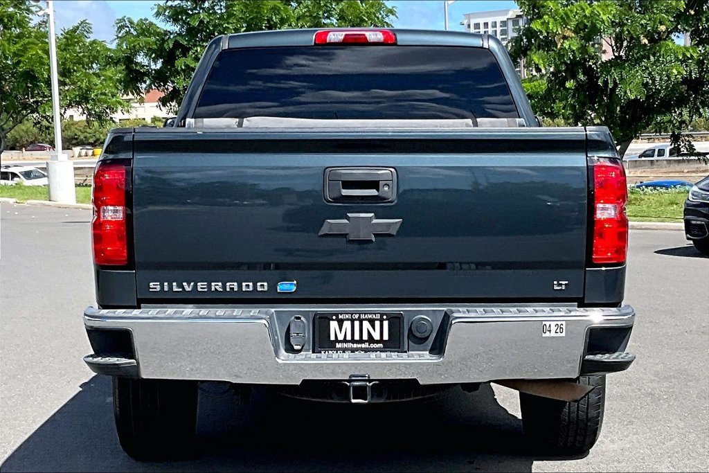 Used 2018 Chevrolet Silverado 1500 LT w/ LT Eassist Package AWD/4WD image 4