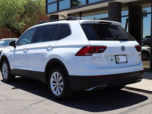 Used 2019 Volkswagen Tiguan SE w/ Panoramic Sunroof Package AWD/4WD image 9