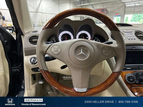 Used 2009 Mercedes-Benz SL 550 image 16