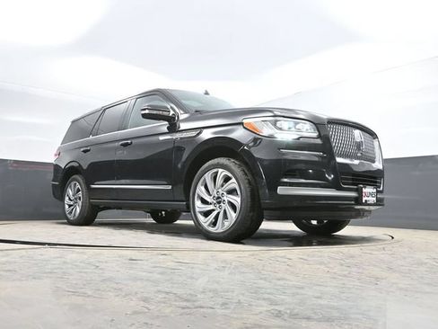 Used 2024 Lincoln Navigator Reserve AWD/4WD image 52