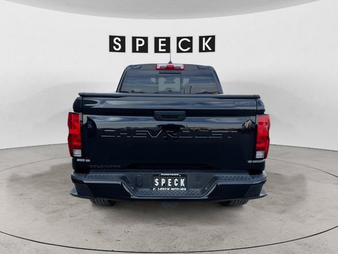 Used 2024 Chevrolet Colorado Trail Boss AWD/4WD image 6
