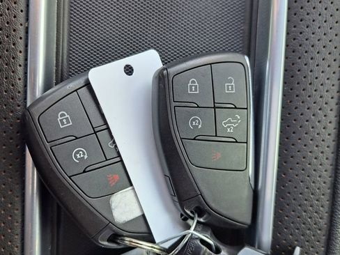 Used 2022 Chevrolet Silverado 1500 High Country image 42