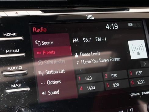 Used 2019 Toyota Camry XSE FWD image 30