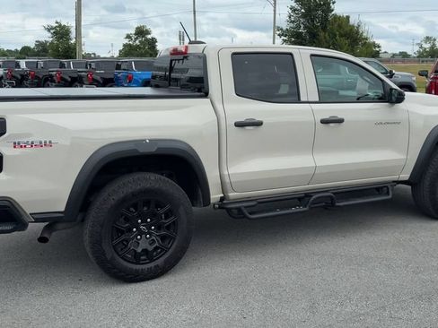 Used 2026 Chevrolet Colorado Trail Boss AWD/4WD image 7