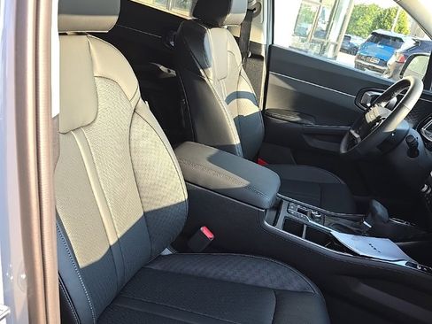 New 2026 Kia Sorento S w/ S Panoramic Sunroof Package image 8