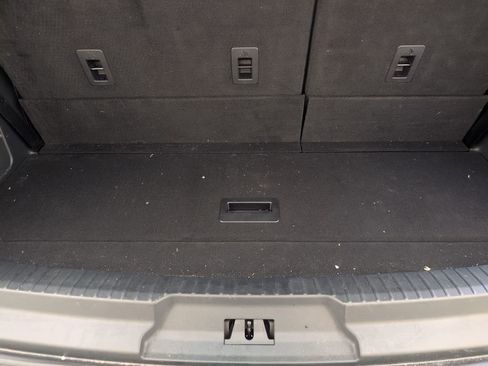 Used 2023 Ford Expedition Limited image 36