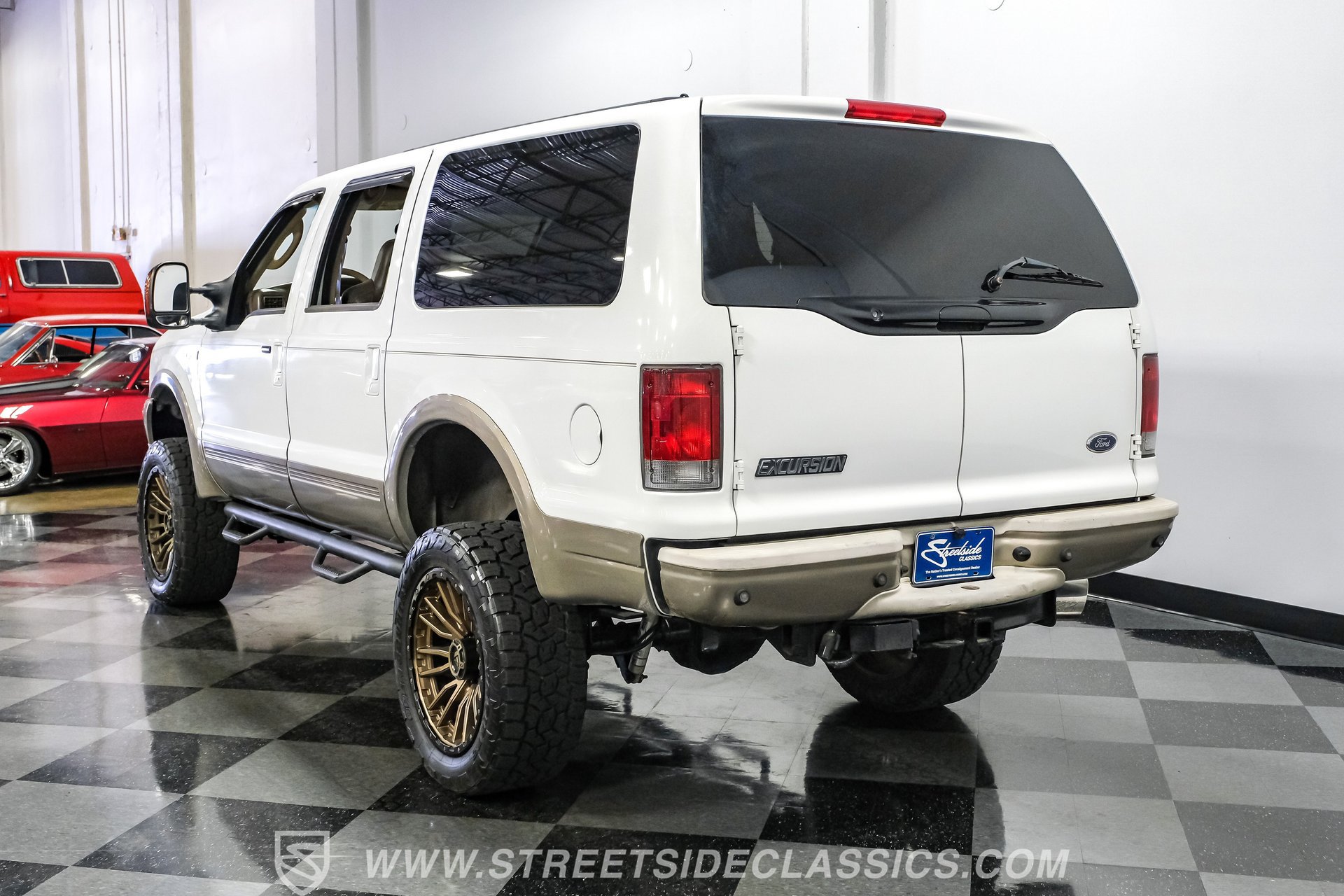 Used 2004 Ford Excursion Eddie Bauer AWD/4WD image 10