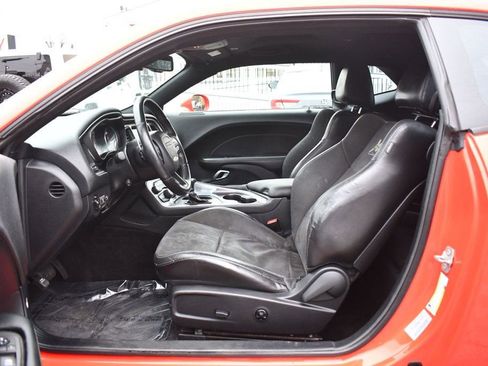 Used 2017 Dodge Challenger R/T Scat Pack image 22